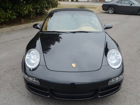 Used 2005 Porsche 911 Carrera image 25