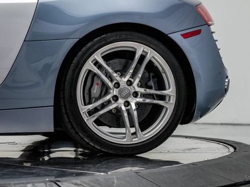 Used 2012 Audi R8 V8 AWD/4WD image 90
