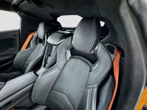 Used 2022 Chevrolet Corvette Stingray Premium Cpe w/ Z51 Performance Package RWD image 14