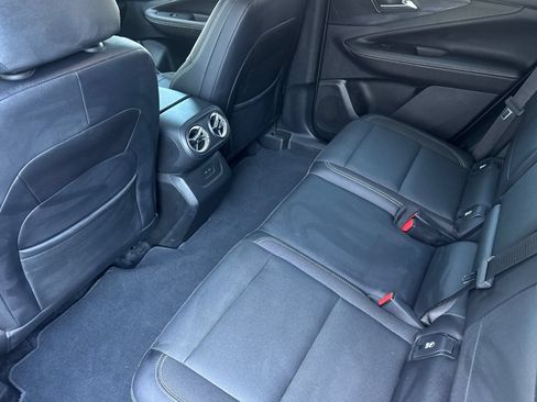 Used 2024 Chevrolet Blazer EV LT AWD/4WD image 15