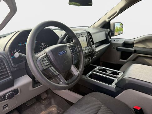 Used 2019 Ford F150 XL w/ Equipment Group 101A Mid AWD/4WD image 9
