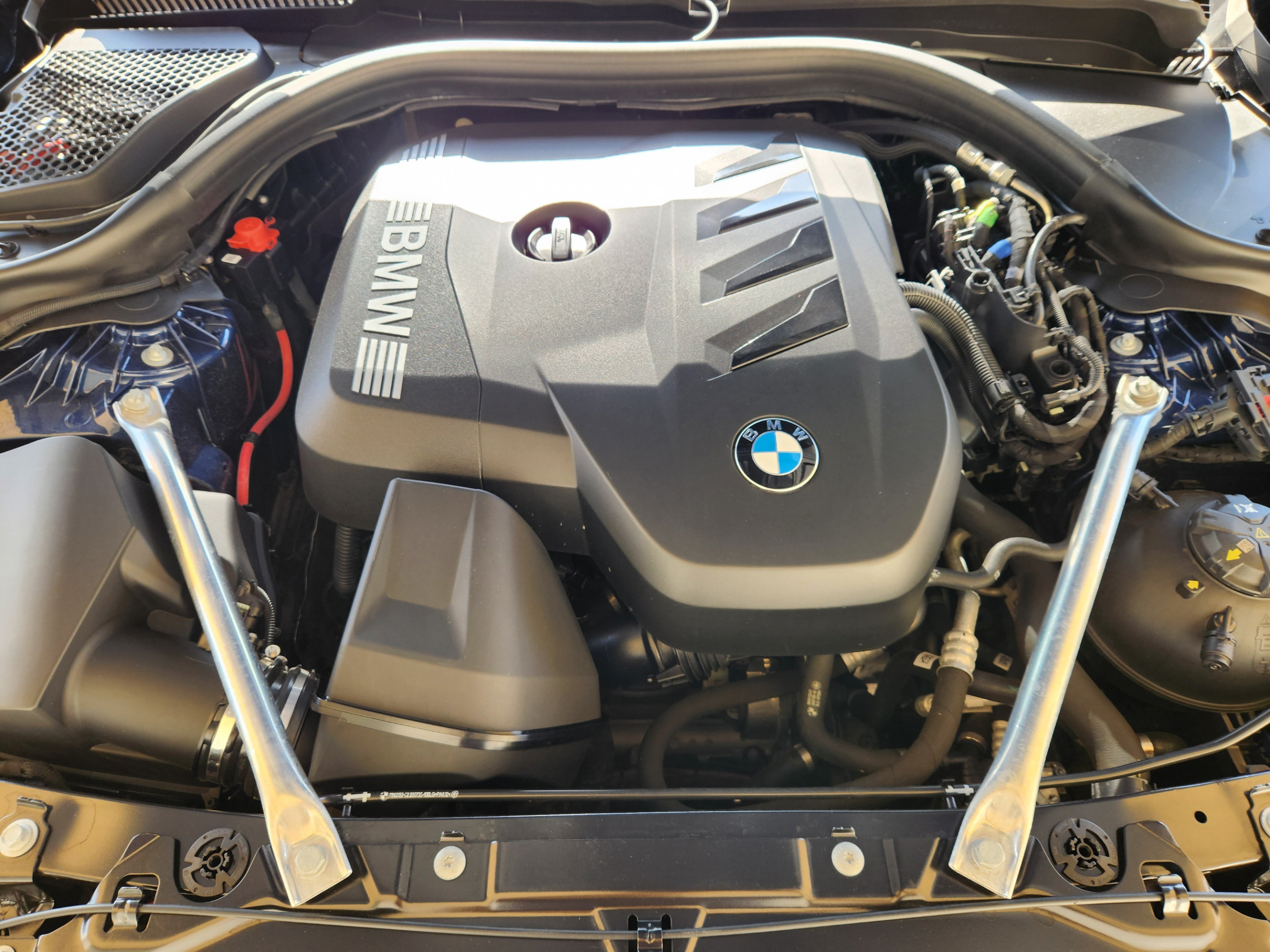 Used 2024 BMW 530i w/ Convenience Package RWD image 28