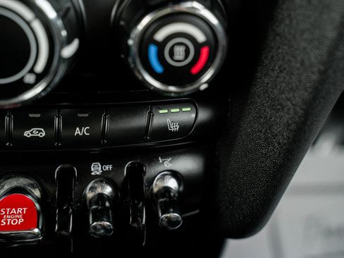 Used 2014 MINI Cooper S image 21