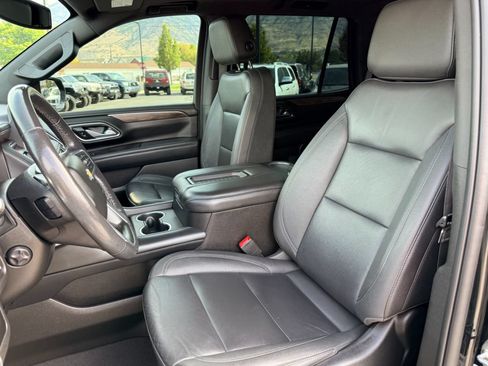 Used 2022 Chevrolet Tahoe LT w/ Luxury Package AWD/4WD image 20