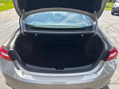 Used 2023 Chevrolet Malibu LT w/ Driver Confidence Package FWD image 17