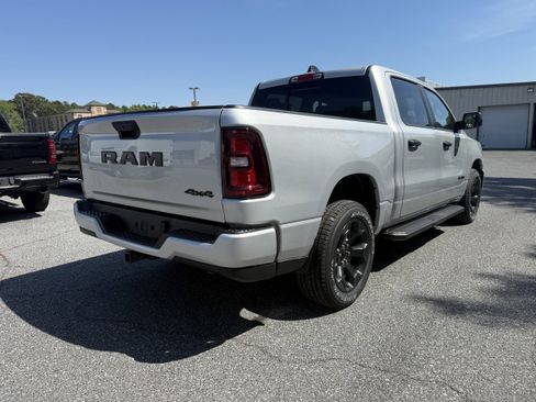 New 2026 RAM 1500 Express AWD/4WD image 8