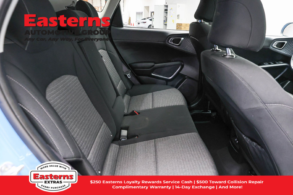 Used 2023 Kia Soul EX FWD image 25
