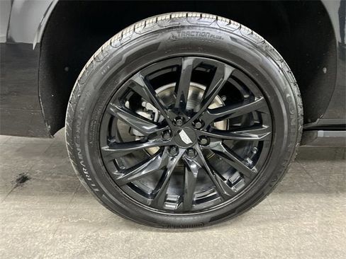 Certified 2023 Cadillac Escalade ESV Sport w/ LPO, ONYX Package image 34