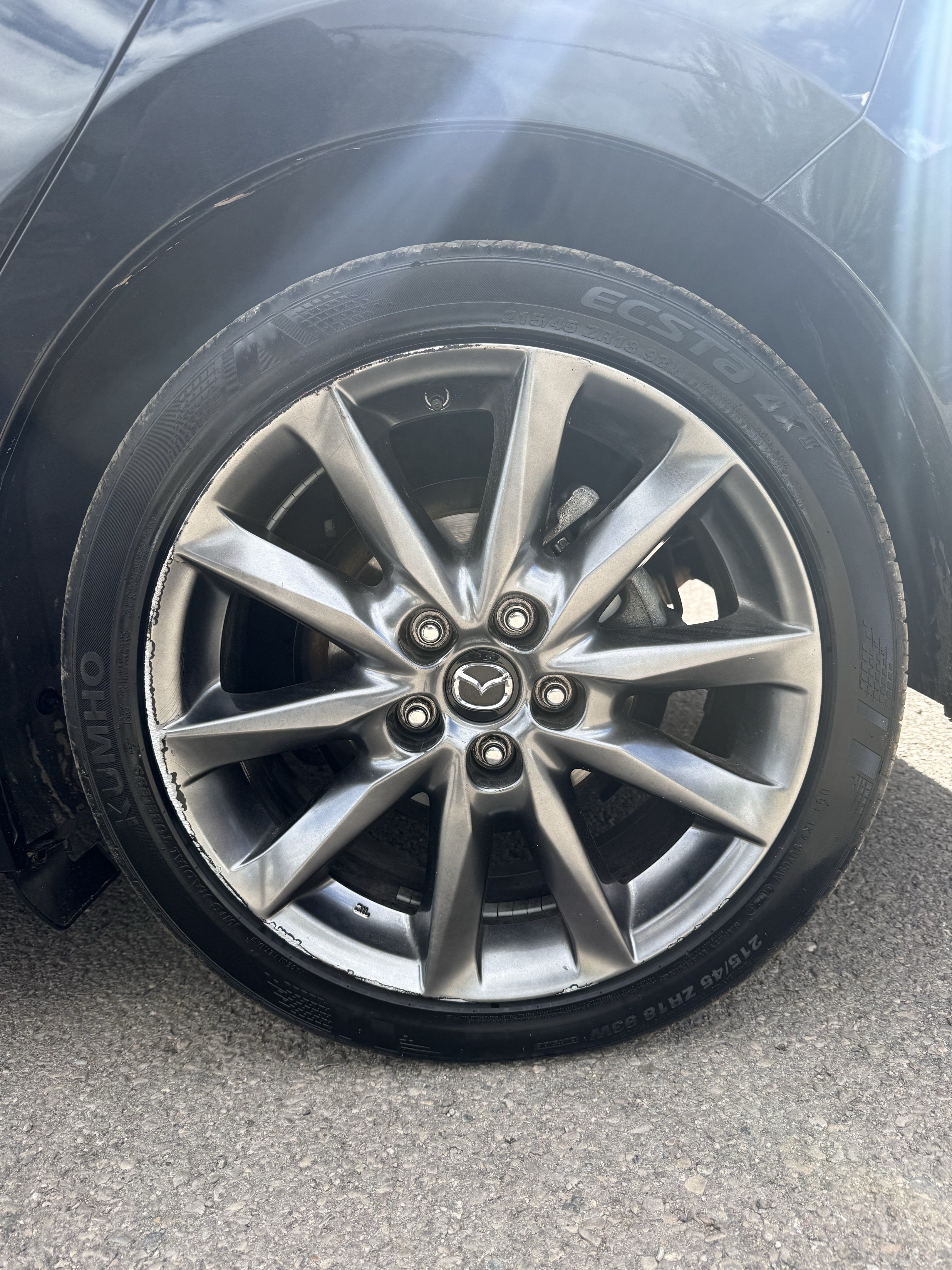 Used 2018 MAZDA MAZDA3 Touring FWD image 9