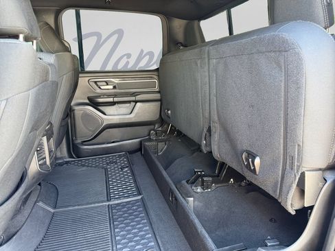 Used 2019 RAM 1500 Big Horn AWD/4WD image 30