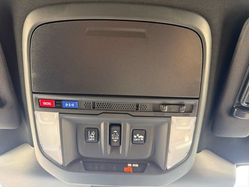 Certified 2025 Subaru Forester Wilderness AWD/4WD image 52