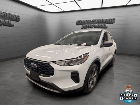 Used 2025 Ford Escape ST-Line FWD image 1