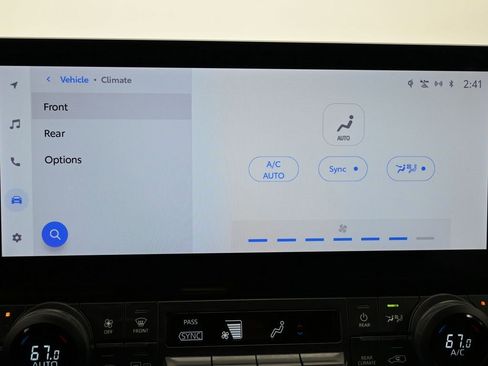 Used 2024 Toyota Grand Highlander XLE image 25