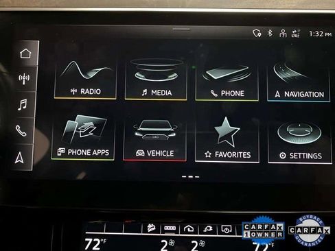 Used 2022 Audi e-tron Premium Plus w/ Premium Plus Package image 46