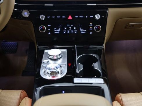 New 2027 Genesis G80 2.5T AWD/4WD image 38