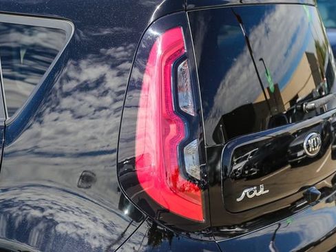 Used 2019 Kia Soul EV FWD image 12