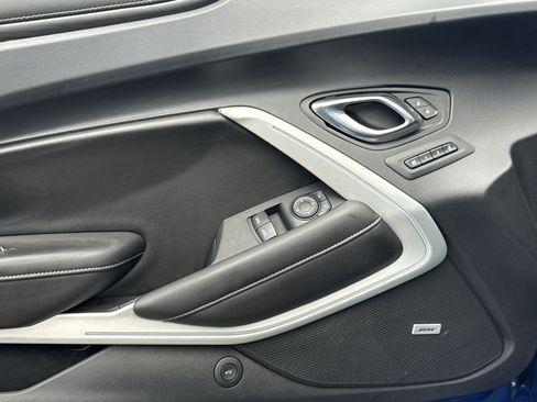 Used 2020 Chevrolet Camaro SS RWD image 14