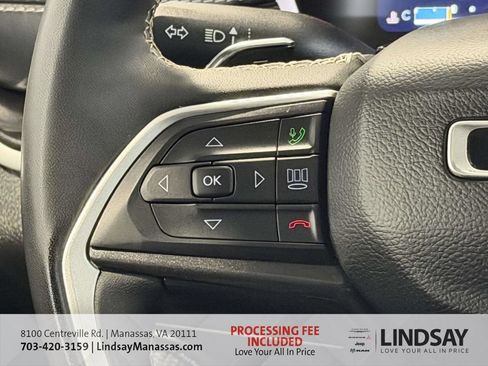 Used 2023 Jeep Grand Cherokee Laredo w/ Luxury Tech Group I AWD/4WD image 31