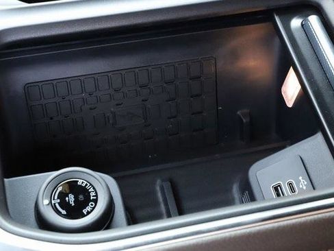 New 2025 Ford Expedition King Ranch image 37