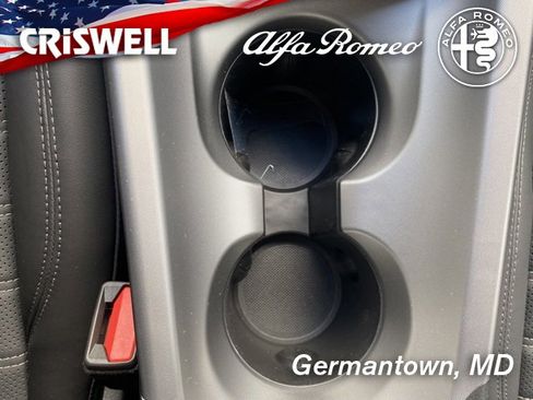 New 2024 Alfa Romeo Tonale Veloce image 32