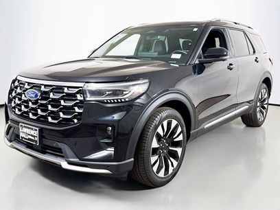 Used 2025 Ford Explorer Platinum w/ LUX Leather Package