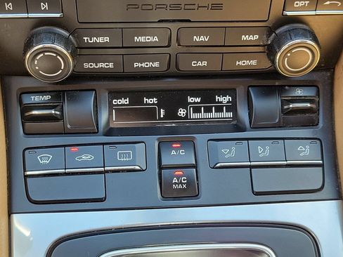 Certified 2017 Porsche 718 Boxster RWD image 28