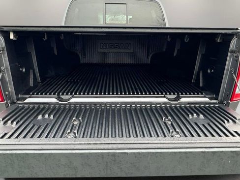 Used 2018 Nissan Frontier SV image 24