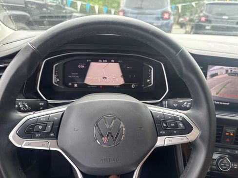 Used 2024 Volkswagen Jetta SEL FWD image 35