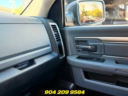 Used 2014 RAM 1500 Lone Star RWD image 16