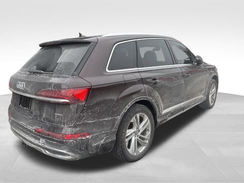 Used 2020 Audi Q7 3.0T Premium w/ Convenience Package image 3
