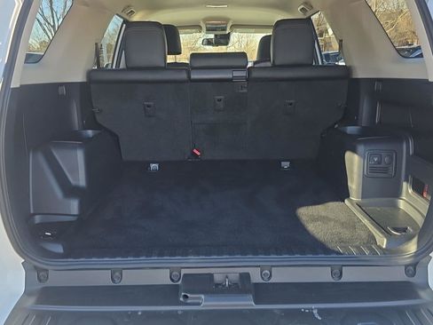 Used 2024 Toyota 4Runner TRD Sport image 9