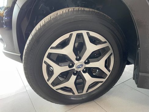 Used 2022 Subaru Forester Premium image 12