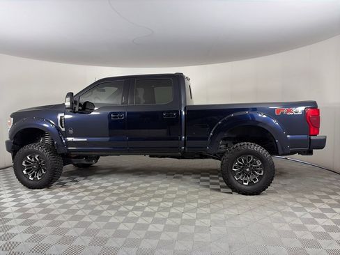 Used 2021 Ford F250 Lariat w/ Lariat Ultimate Package AWD/4WD image 4