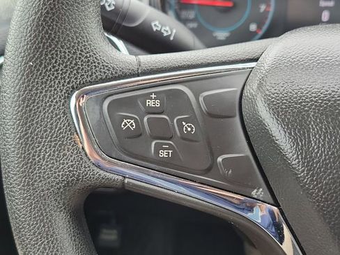 Used 2017 Chevrolet Cruze LT w/ Convenience Package FWD image 13