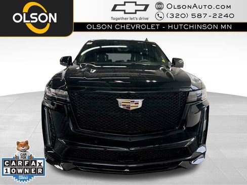 Used 2024 Cadillac Escalade V w/ Heavy-Duty Trailer Package image 2