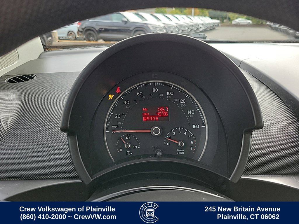 Used 2008 Volkswagen Beetle S FWD image 4