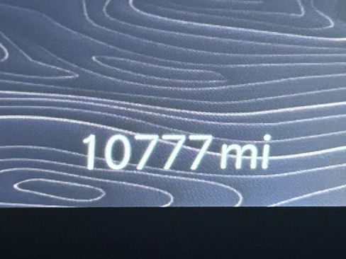 Used 2025 Jeep Grand Cherokee Altitude image 11