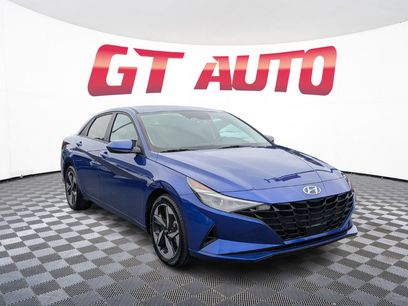 Used 2023 Hyundai Elantra SEL w/ Convenience Package