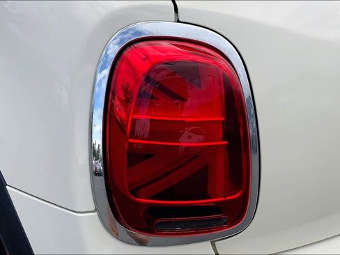 Certified 2023 MINI Cooper S image 29