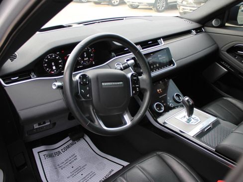 Used 2020 Land Rover Range Rover Evoque SE image 20