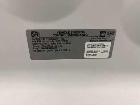 Used 2023 Buick Enclave Premium w/ Experience Buick Package image 32