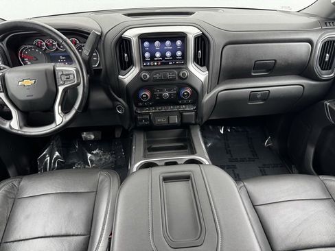 Used 2019 Chevrolet Silverado 1500 LTZ image 9