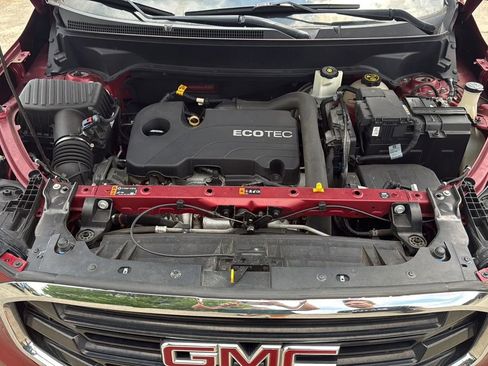 Used 2019 GMC Terrain SLE FWD image 29