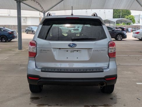 Used 2015 Subaru Forester 2.5i Limited AWD/4WD image 6