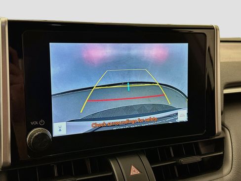 Used 2025 Toyota RAV4 SE AWD/4WD image 23