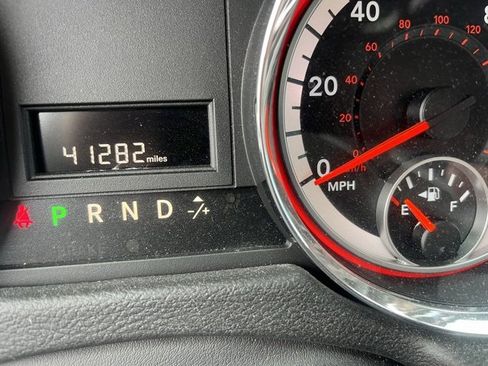 Used 2017 Dodge Grand Caravan SE w/ Power Window Group image 19