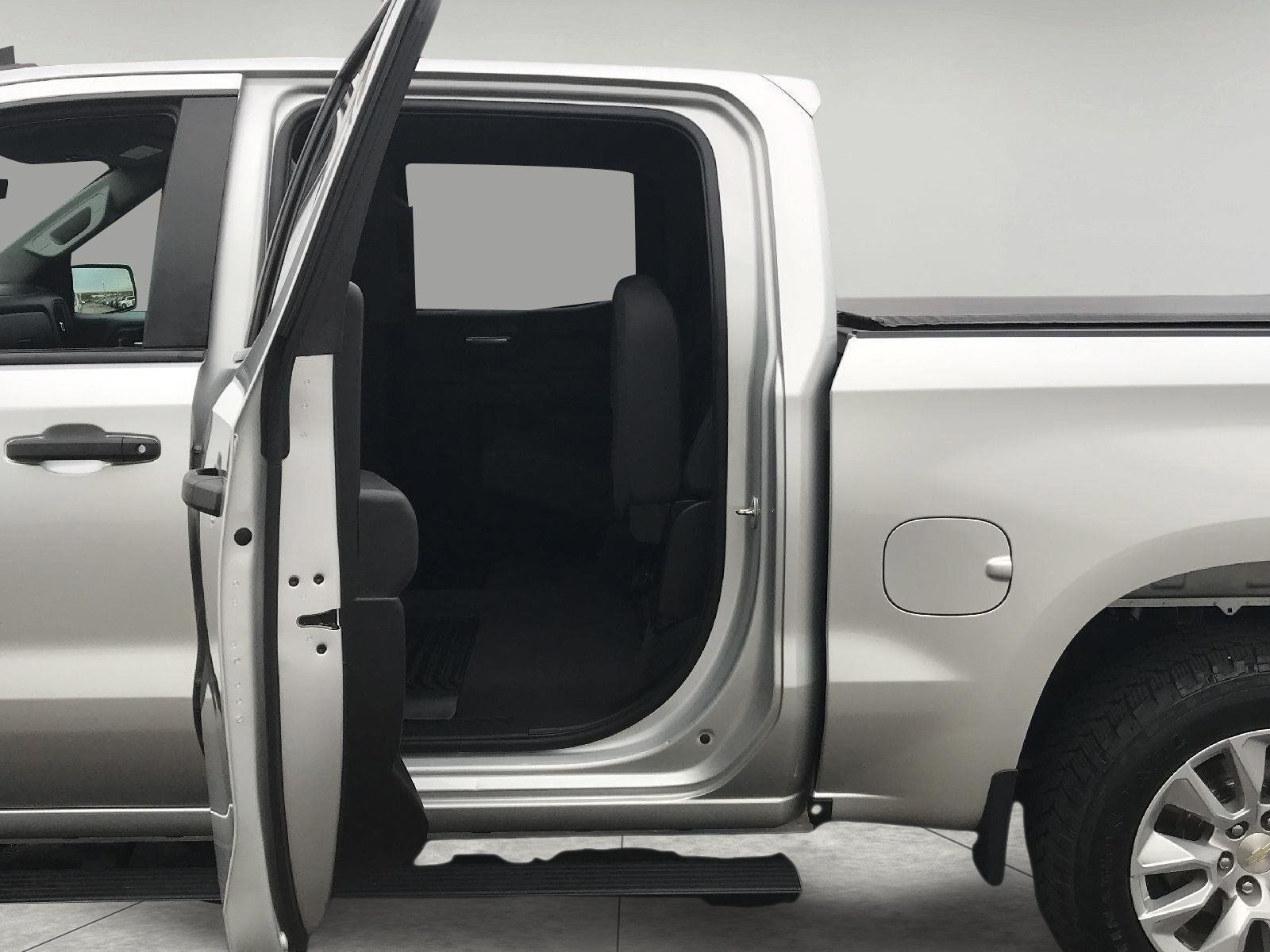 Used 2020 Chevrolet Silverado 1500 Custom w/ Custom Convenience Package AWD/4WD image 22