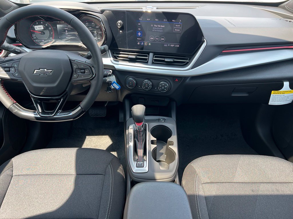 New 2026 Chevrolet Trax RS w/ Sunroof Package FWD image 12