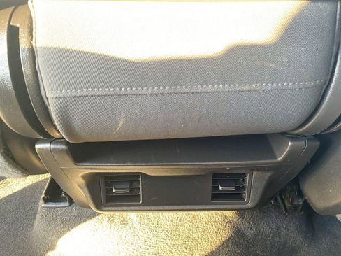 Used 2019 Chevrolet Silverado 1500 Custom Trail Boss w/ Custom Convenience Package image 20