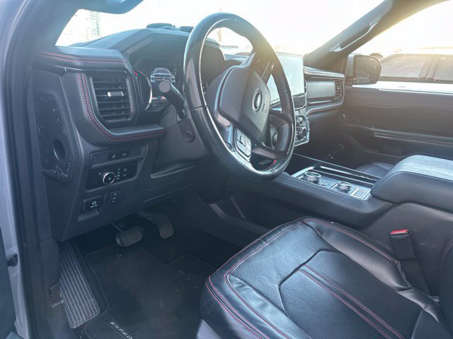 Used 2023 Ford Expedition Limited AWD/4WD image 14